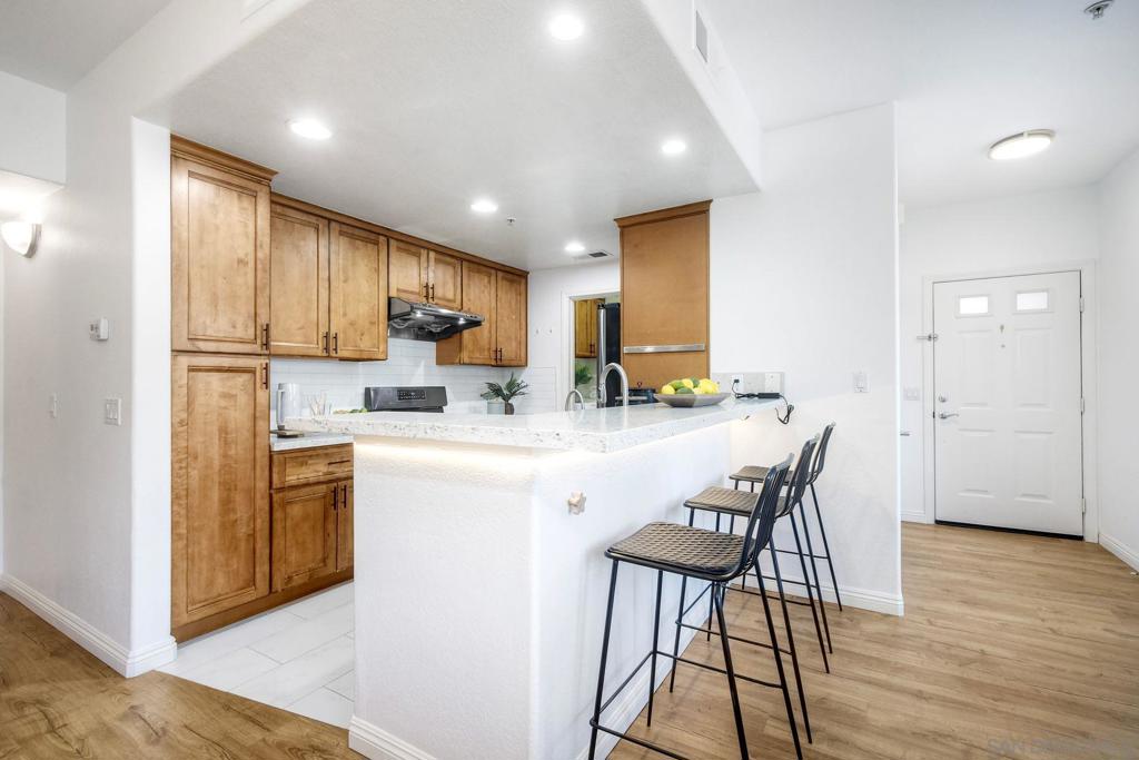 13009 Evening Creek Dr S 10