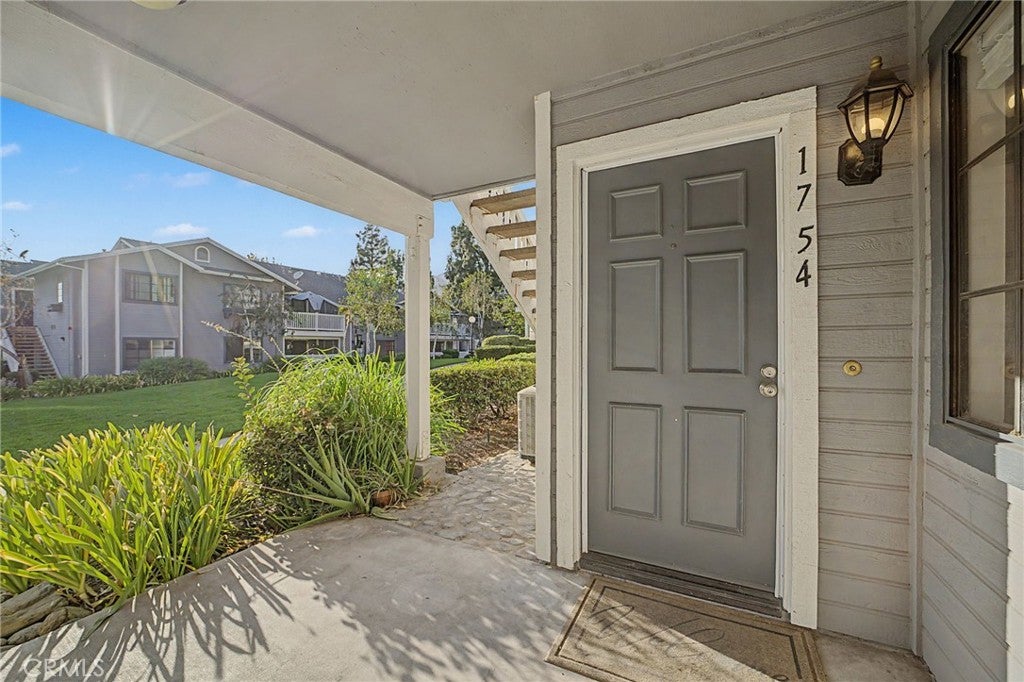 1754 Shady Oaks Court
