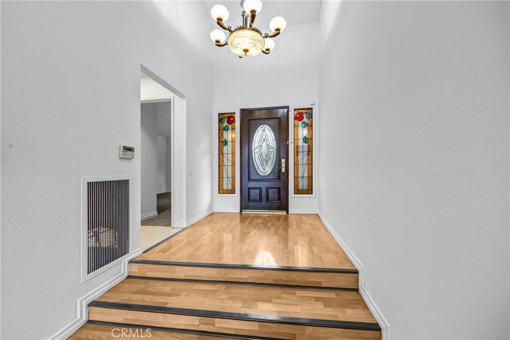 3334 Oak Glen