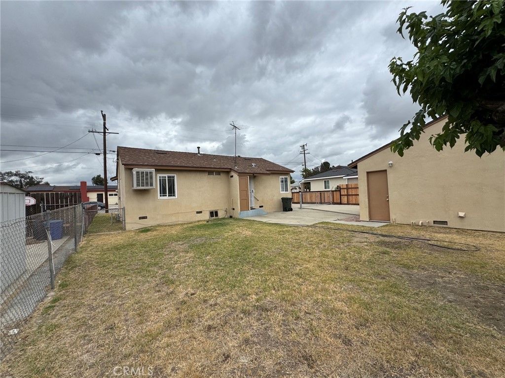 Photo of 16363 Mallory DR, Fontana, CA 92335 (MLS # IG26117343)