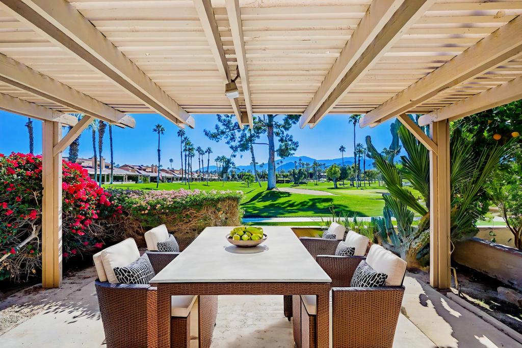 77867 Woodhaven Drive N