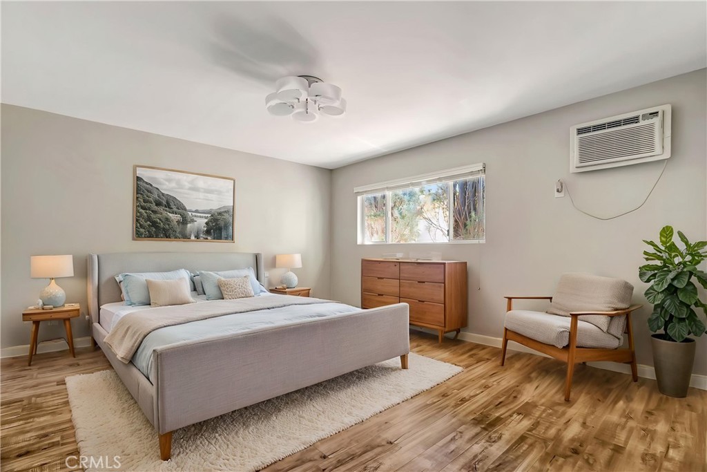 6520 Shirley Avenue 14