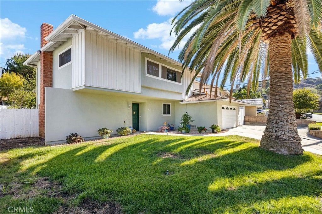 340 Ballena DR