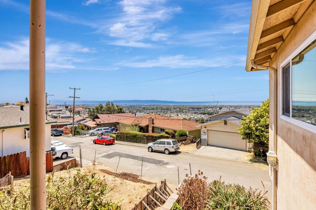 16668 Winding Boulevard