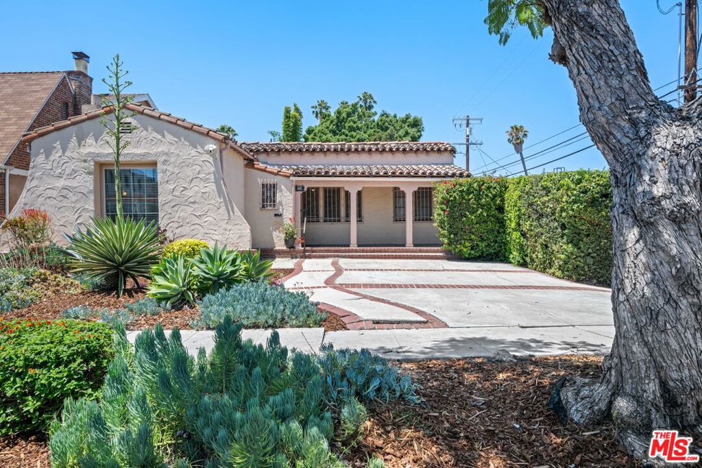 637 N Detroit Street, Los Angeles CA 90036