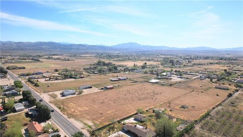 Photo of 0 87th Street East, Littlerock, CA 93543 (MLS # SR26064000)