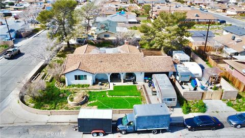 Photo of 135 S Broadway Street, Ridgecrest, CA 93555 (MLS # SW26038861)