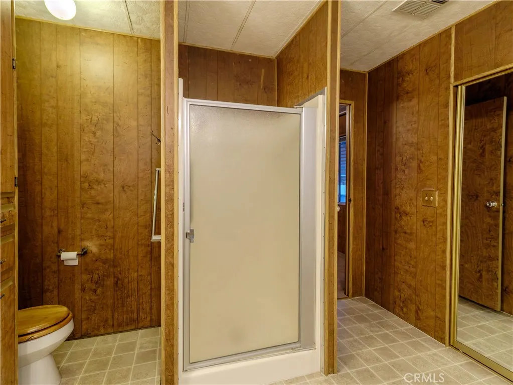 Corona, California 92882, United States, 3 Bedrooms Bedrooms, ,2 BathroomsBathrooms,Residential,Pending,250091