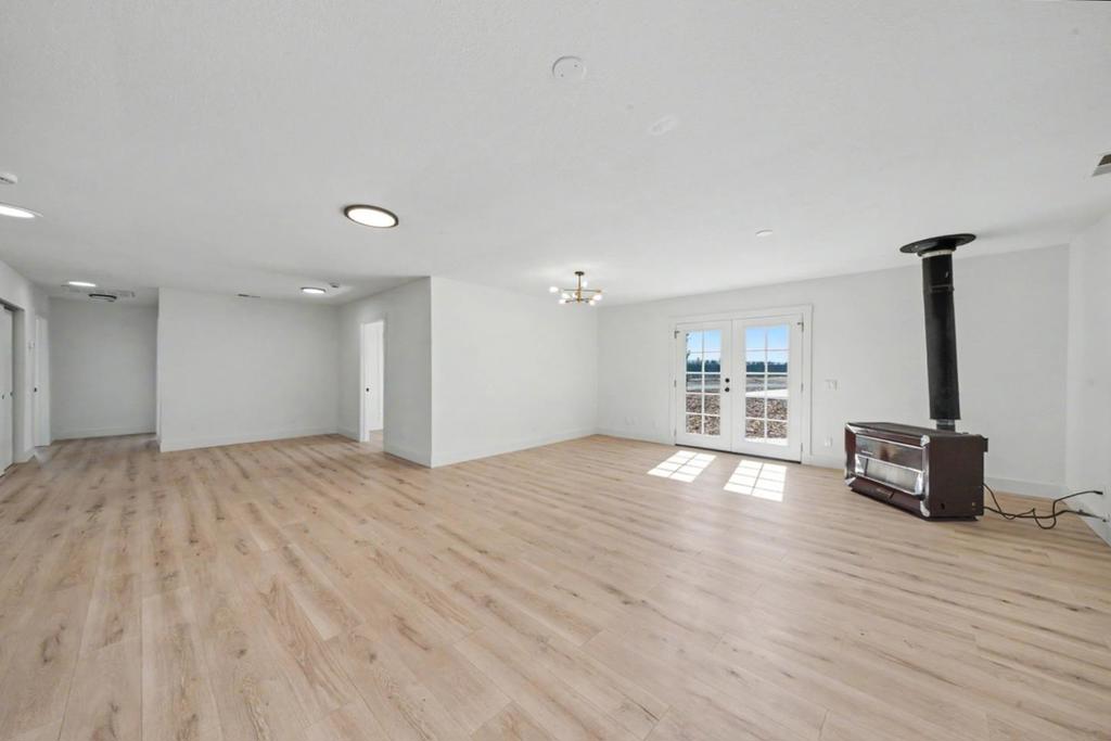 22496 Avenue 18 3/4