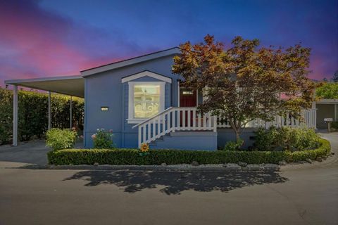 Photo of 854 Villa Teresa Way, San Jose, CA 95123 (MLS # ML82034057)