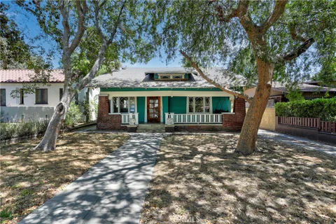 892 N Chester Avenue, Pasadena, CA 91104 - MLS#: PW26175148