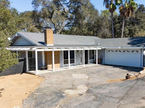 Photo of 749 De Luz RD, Fallbrook, CA 92028 (MLS # 260024662SD)
