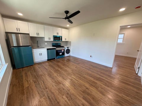 Photo of 312 Brookes Ave. AVE #2, San Diego, CA 92103 (MLS # 260021668SD)