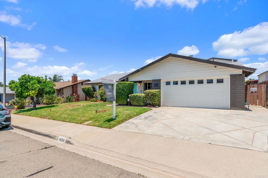 1434 Cottonwood Court