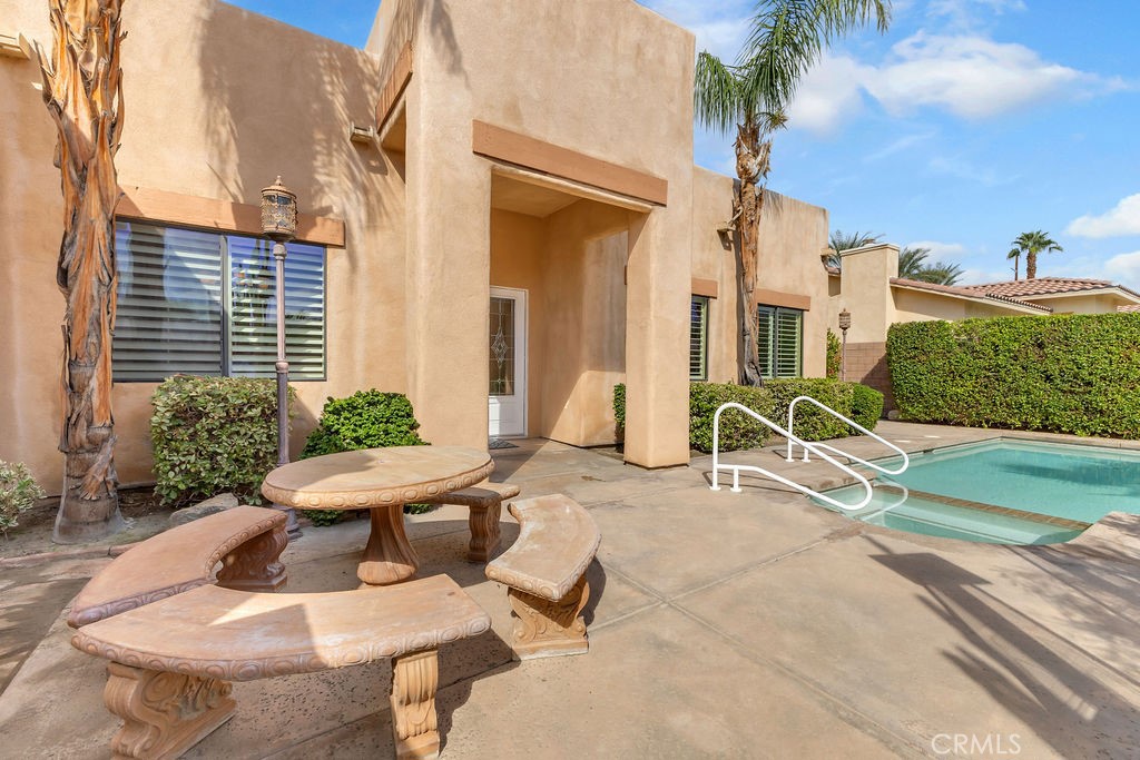 Serenity Cove (33629) - Residential