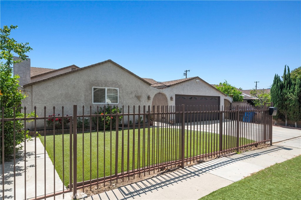 14300 Carl Street