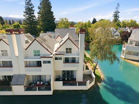 Photo of 1501 Chelsea Way, Redwood City, CA 94061 (MLS # ML82058530)