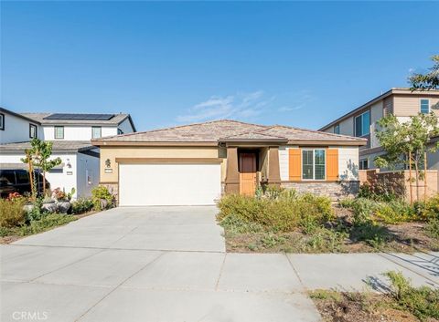 Photo of 32910 Linecroft Court, Menifee, CA 92584 (MLS # SW26017243)