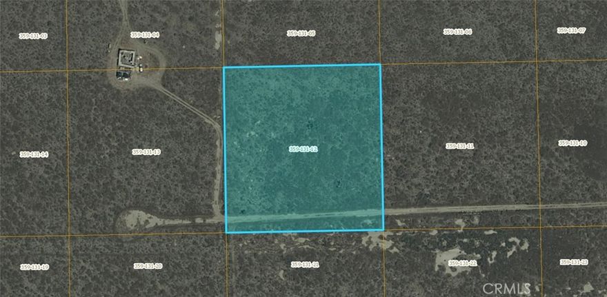 Here is your opportunity to own a 2.51 acre lot in Rosamond, Ca. Close to a solar field. Fantastic desert and mountain views.