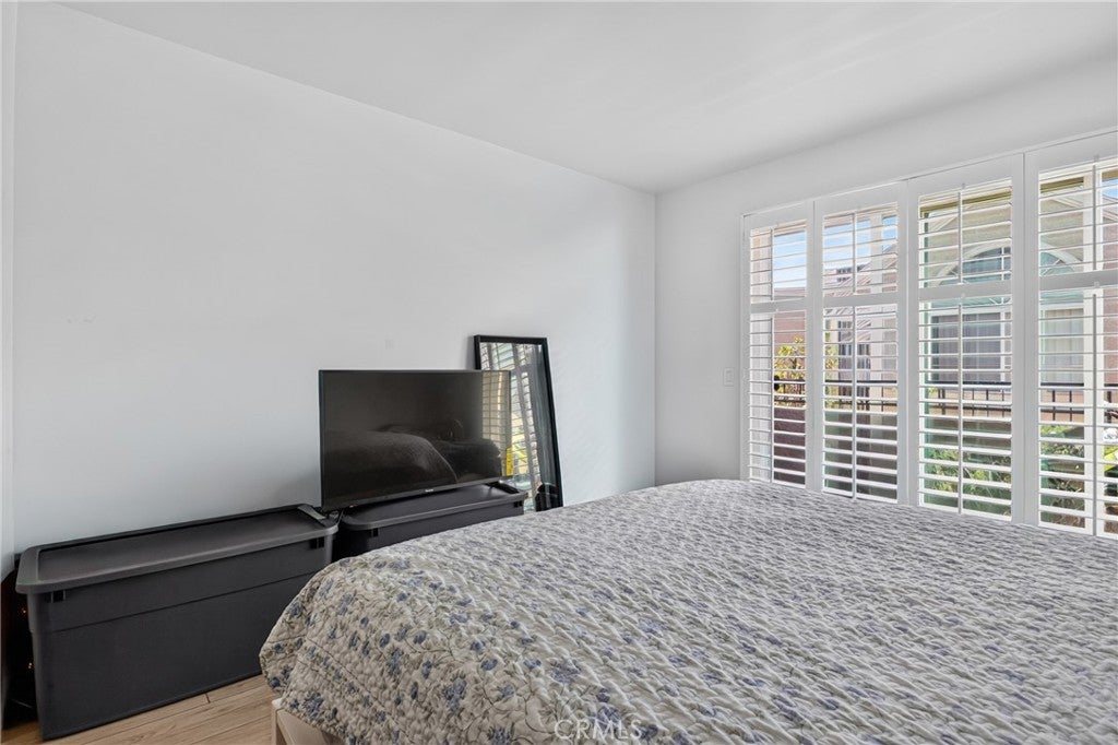 645 Pacific Ave 403