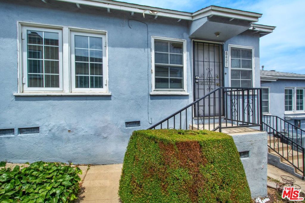 8419 Crenshaw Drive