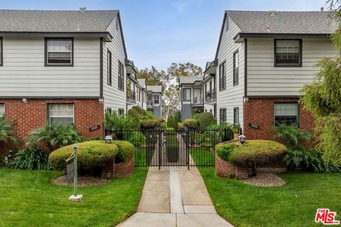 3320 Woodbine Street Los Angeles CA 90064