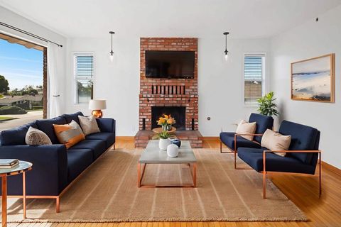 Photo of 1166 Agate St St, San Diego, CA 92109 (MLS # 250046098SD)