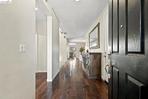 Photo of 5371 Gold Creek CIR CIR, Discovery Bay, CA 94505 (MLS # 41149393)