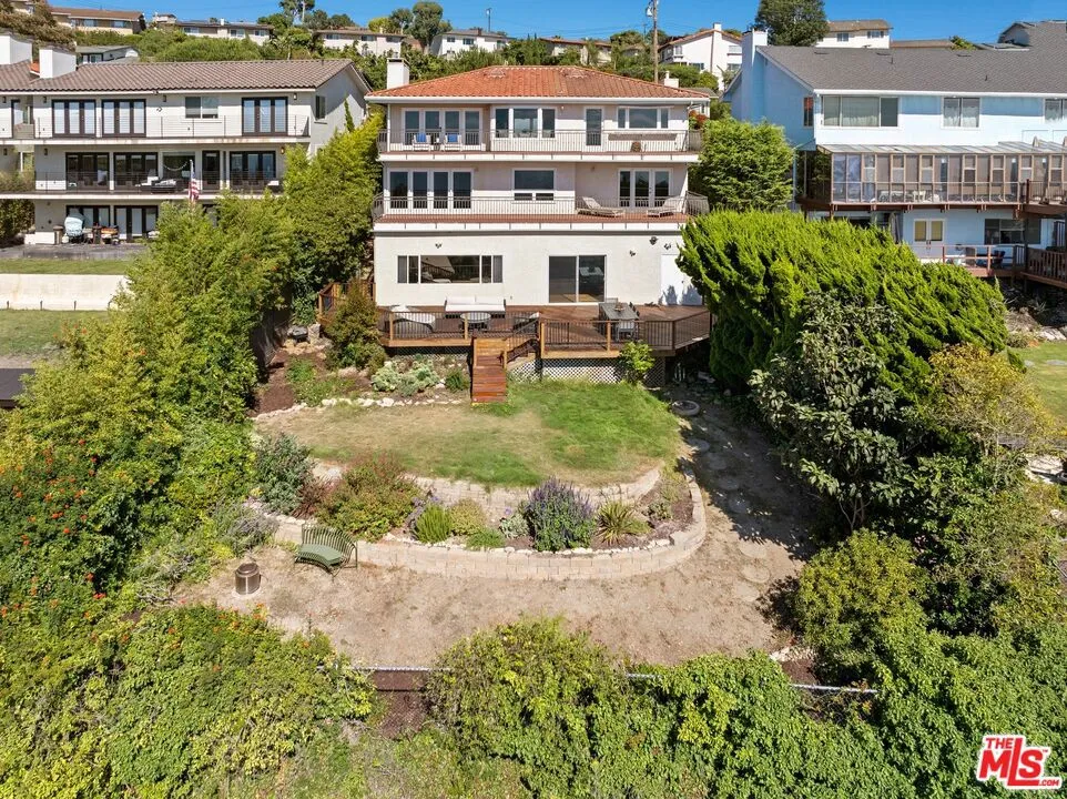 Rancho Palos Verdes, California 90275, United States, 4 Bedrooms Bedrooms, ,5 BathroomsBathrooms,Residential,Active,180231