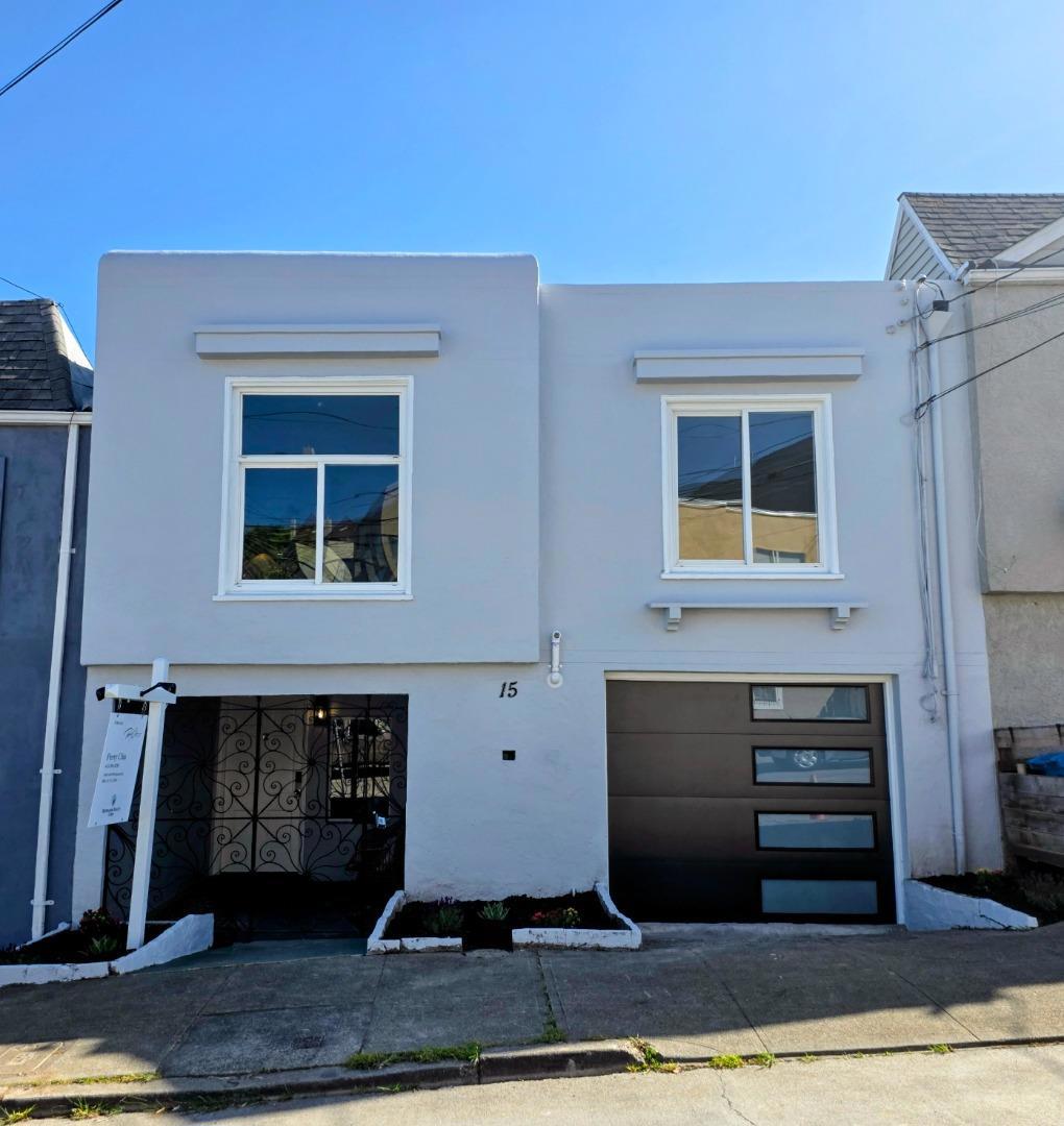15 Venus Street, San Francisco CA 94124