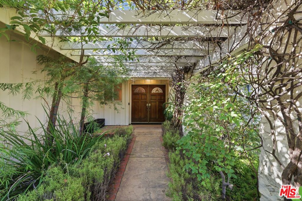 19041 Muirkirk Drive