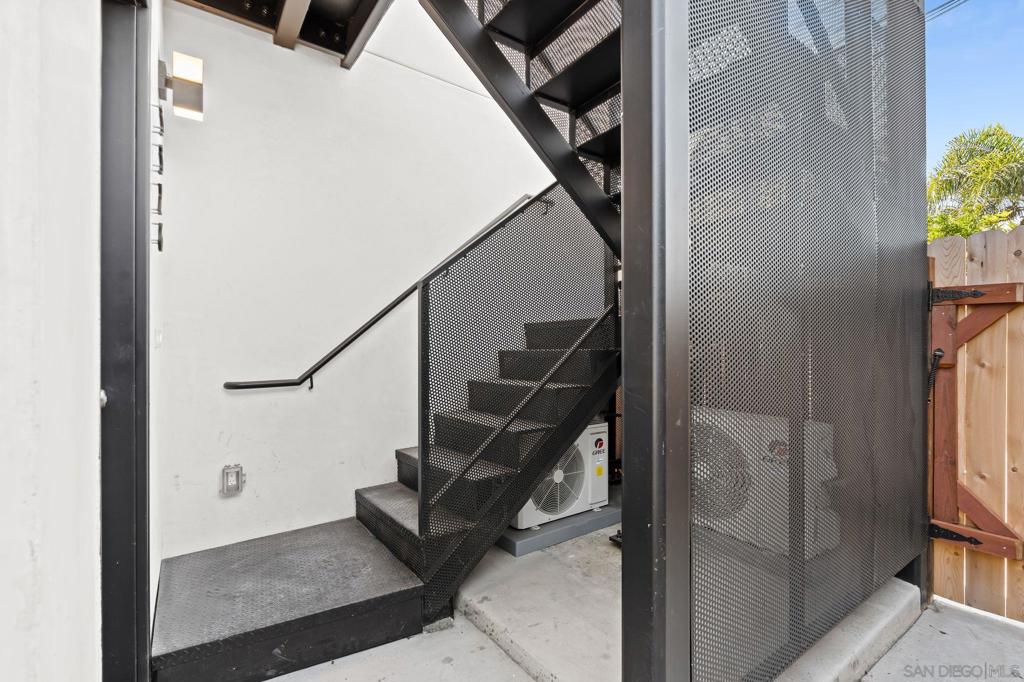 North Park - Residential Income