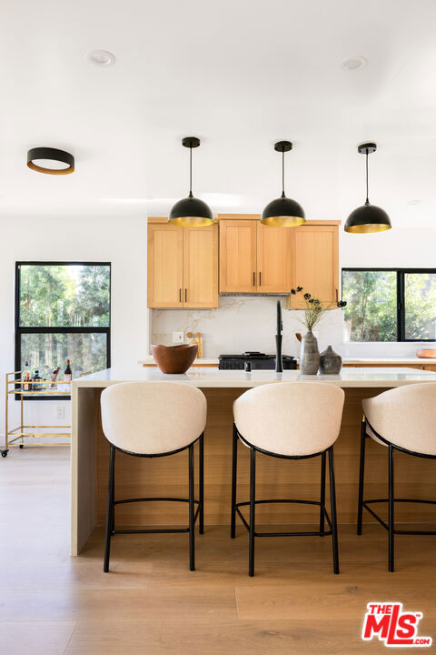 3744 Vineland Avenue