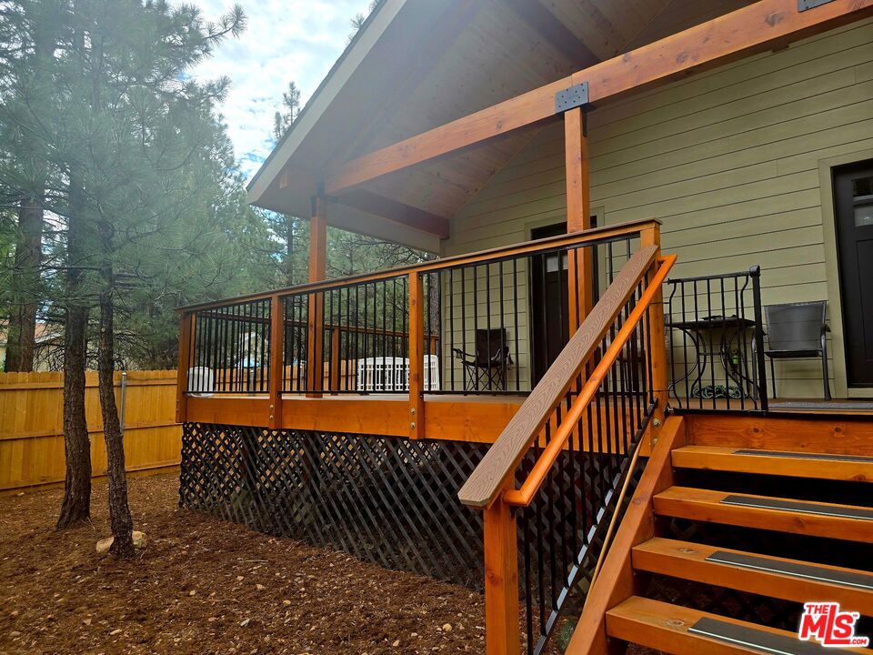 2049 Mahogany Lane