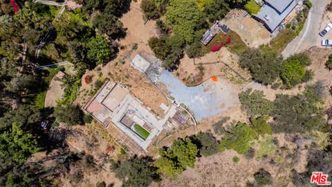 Photo of 1032 El Medio Avenue, Los Angeles, CA 90272 (MLS # 26863993)