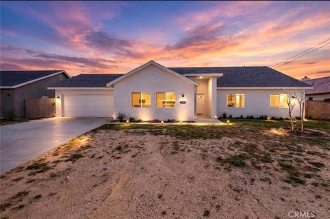 Photo of 10588 Peach Avenue, California City, CA 93505 (MLS # SR26045802)