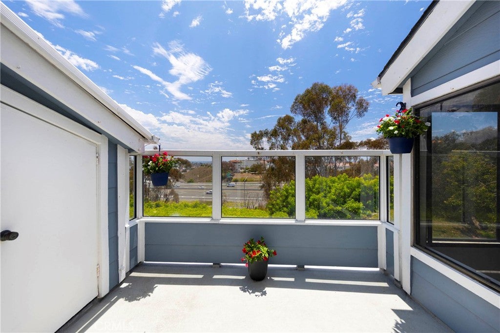 2147 Calle Ola Verde