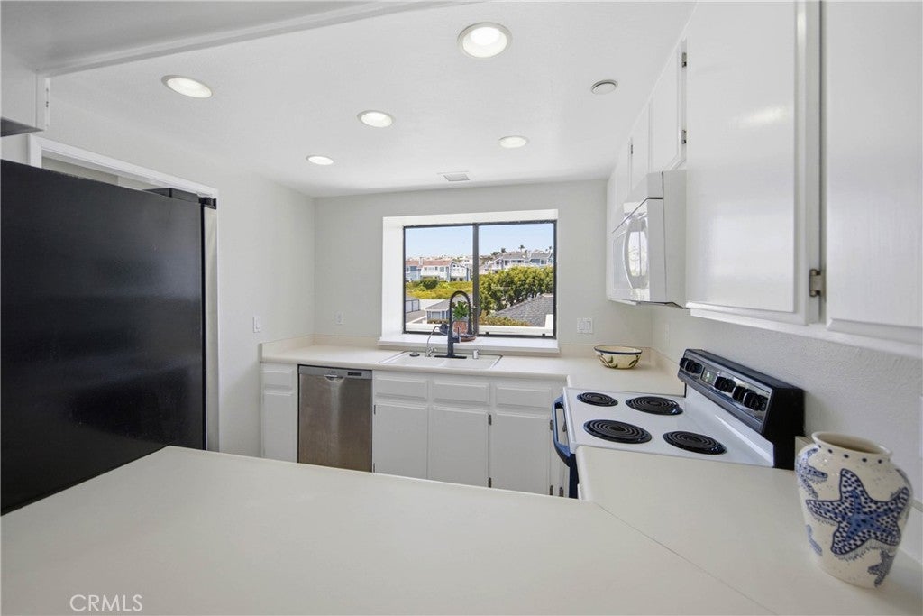2147 Calle Ola Verde, San Clemente CA 92673 - Photo 17