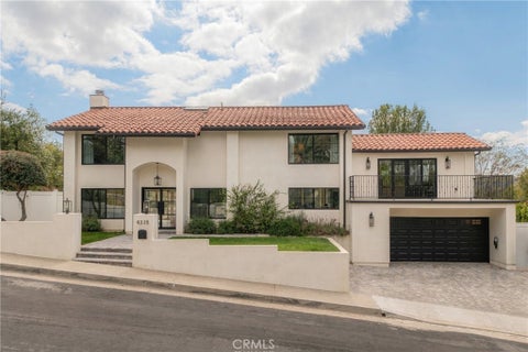 Photo of 4335 Chaumont Road, Woodland Hills, CA 91364 (MLS # SR26211211)