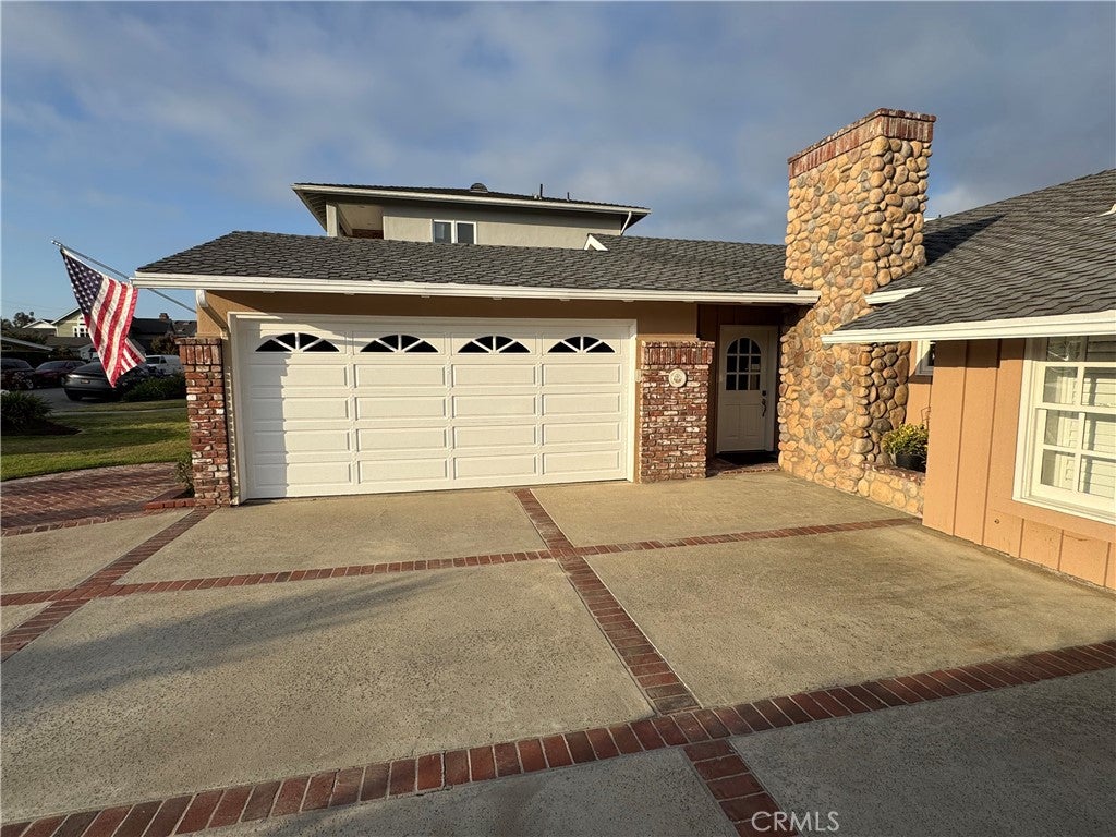 416 Aliso Avenue