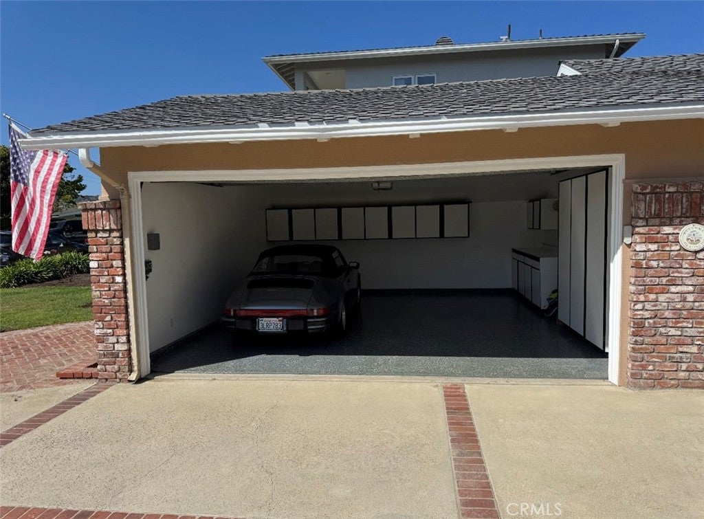 416 Aliso Avenue