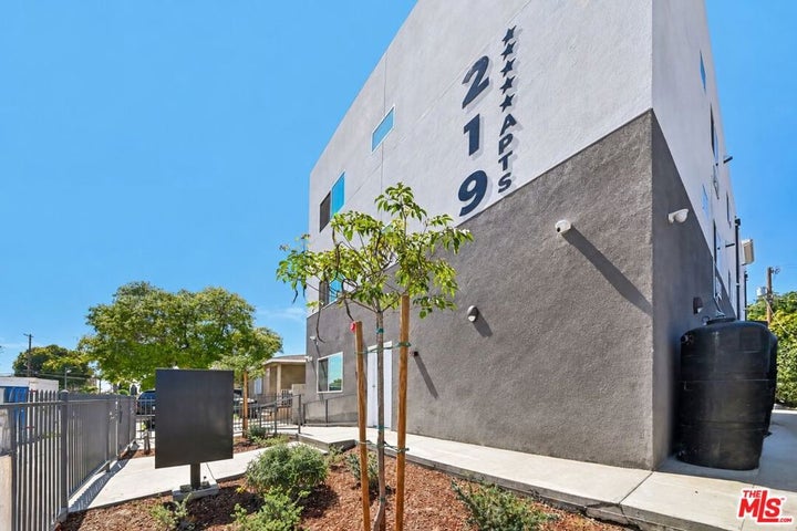 Photo 1 of 32 — 219 E 87th Street, Los Angeles, CA 90003
