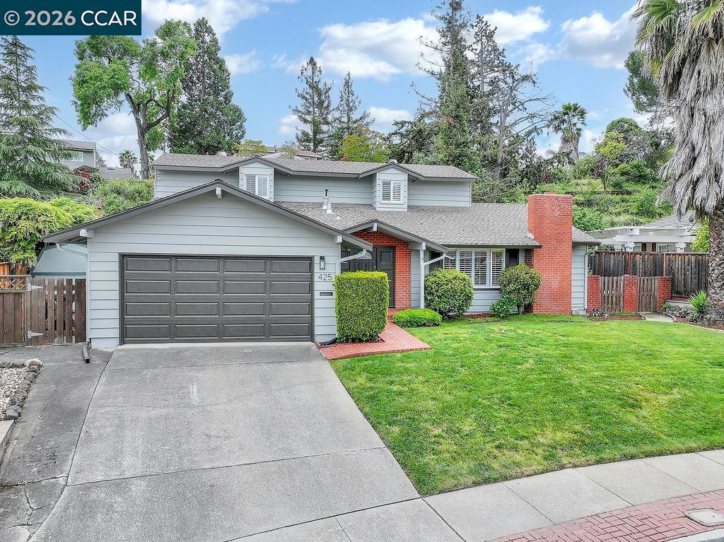 425 Roanoke Dr