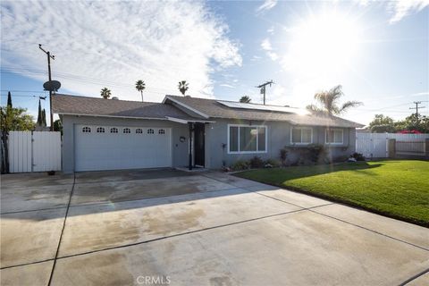 669 W Grovewood Bloomington CA 92316