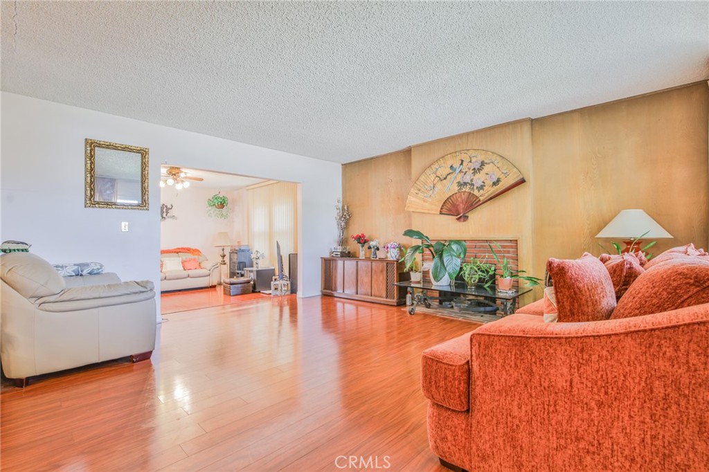 14012 S Wilkie Avenue