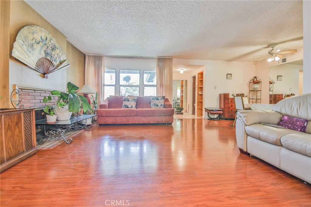 14012 S Wilkie Avenue