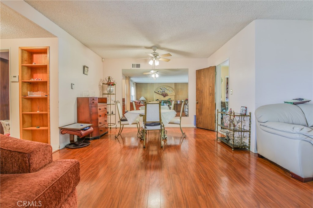 14012 S Wilkie Avenue