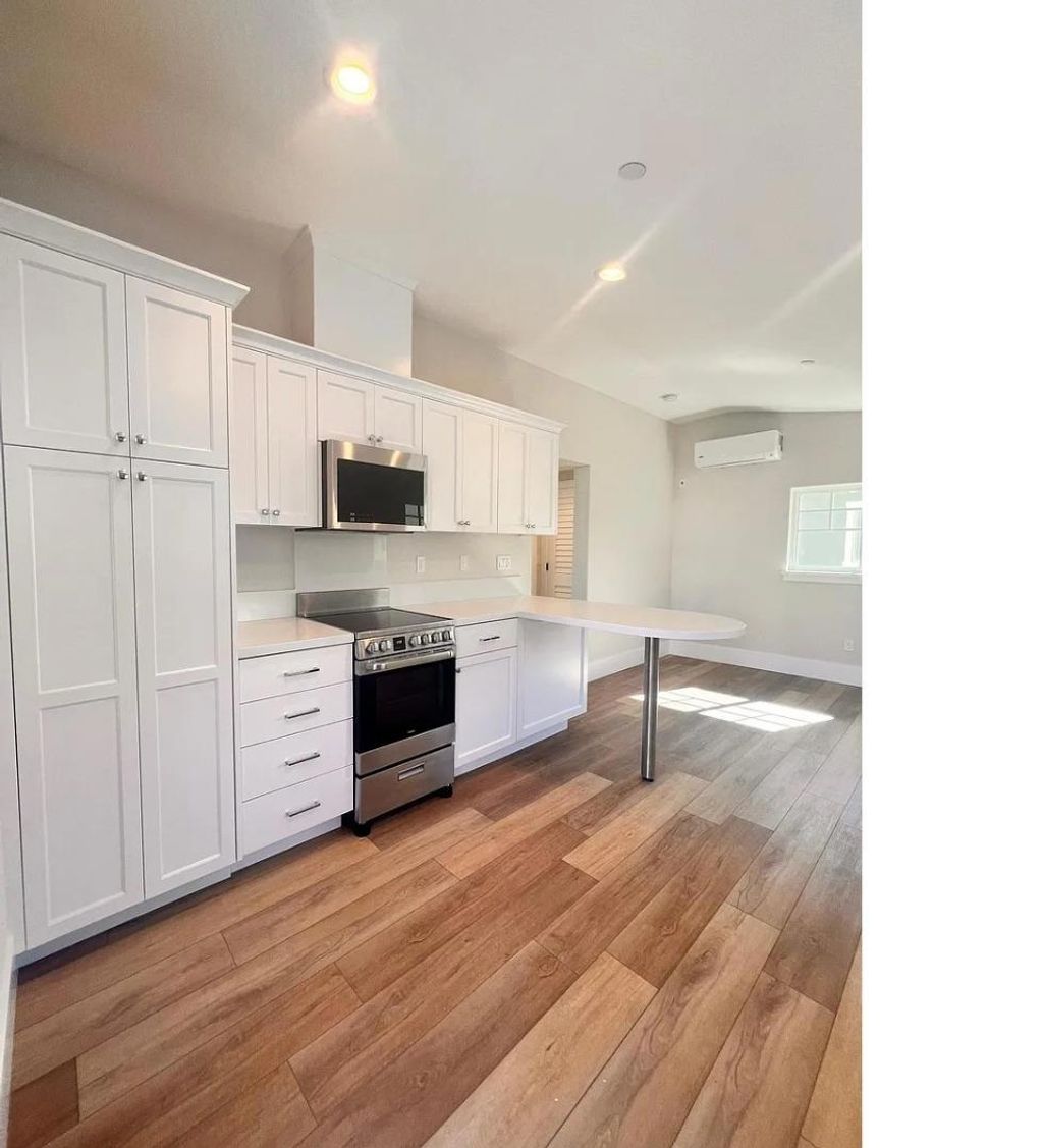 Photo of 203 Oak Tree Circle, Los Gatos, CA 95032 (MLS # ML82033706)