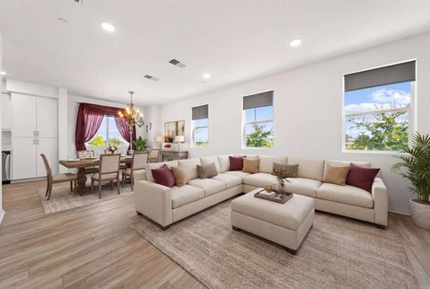 5284 Beachfront Cove 245 San Diego CA 92154