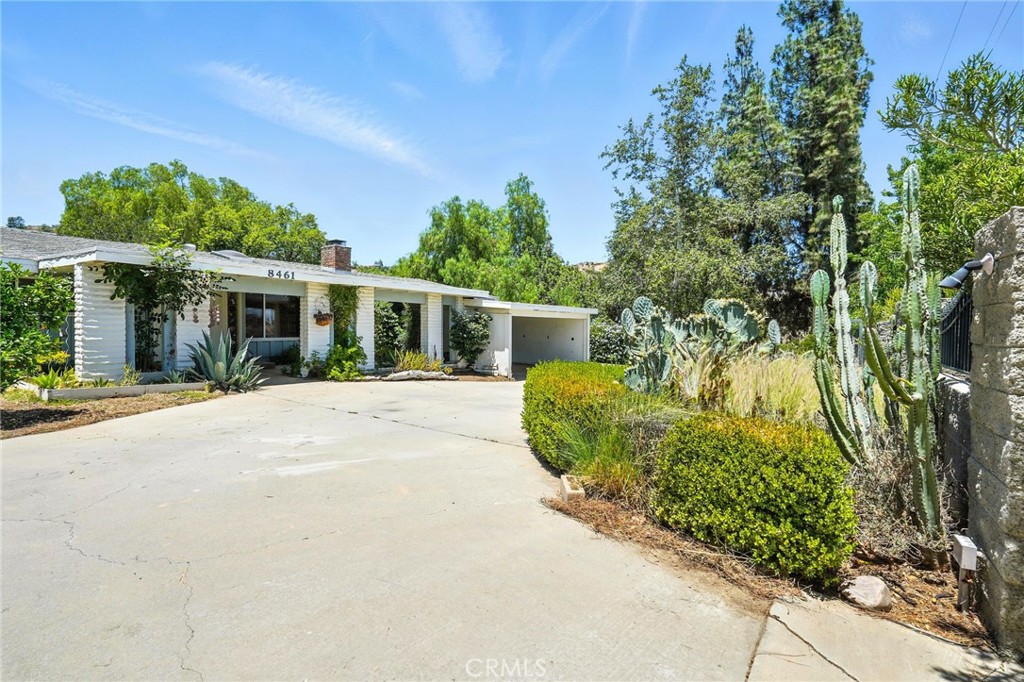 Welcome to this beautifully maintained home for lease, tucked behind a secure gate in a quiet and sought-after West Hills neighborhood. Enjoy stunning views of the Chatsworth Reservoir and surrounding hills from your own private escape.
At the center of the home is a bright and spacious family room with soaring ceilings and large windows that fill the space with natural light—perfect for relaxing or entertaining.
The home offers a flexible layout with three spacious bedrooms and a separate office that can also be used as a fourth bedroom, guest room, or playroom. There are two full bathrooms, including a peaceful primary bedroom with its own private ensuite.
A standout feature is the expansive sunroom, a beautiful bonus space with endless possibilities—from a lounge area to a creative studio or play space.
Enjoy the best of indoor-outdoor living with two private patios, ideal for outdoor dining or an outdoor retreat.
Additional features include a full set of appliances, ample storage, a one-car carport, and extra driveway parking.
Located close to top-rated schools, parks, hiking trails, and shopping and dining at Westfield Topanga and The Village.
This is a rare opportunity to lease a home that offers comfort, space, and peaceful living. Schedule your private showing today.